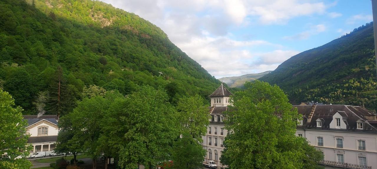 Royal Luchon Aparthotel Bagnères-de-Luchon Buitenkant foto