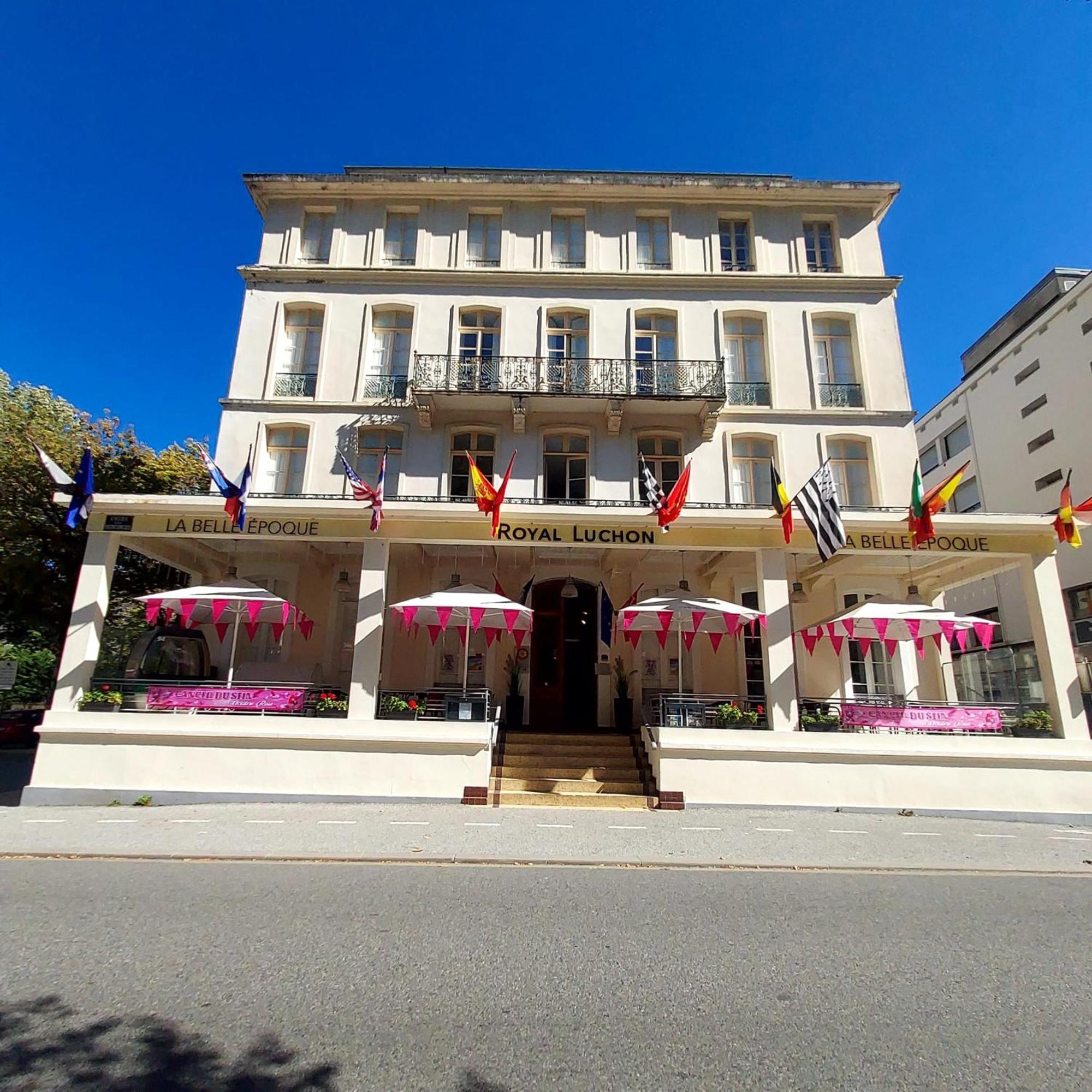 Royal Luchon Aparthotel Bagnères-de-Luchon Buitenkant foto